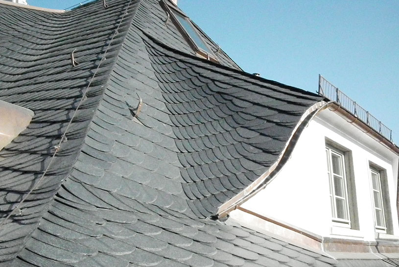 Schiefer Steildach